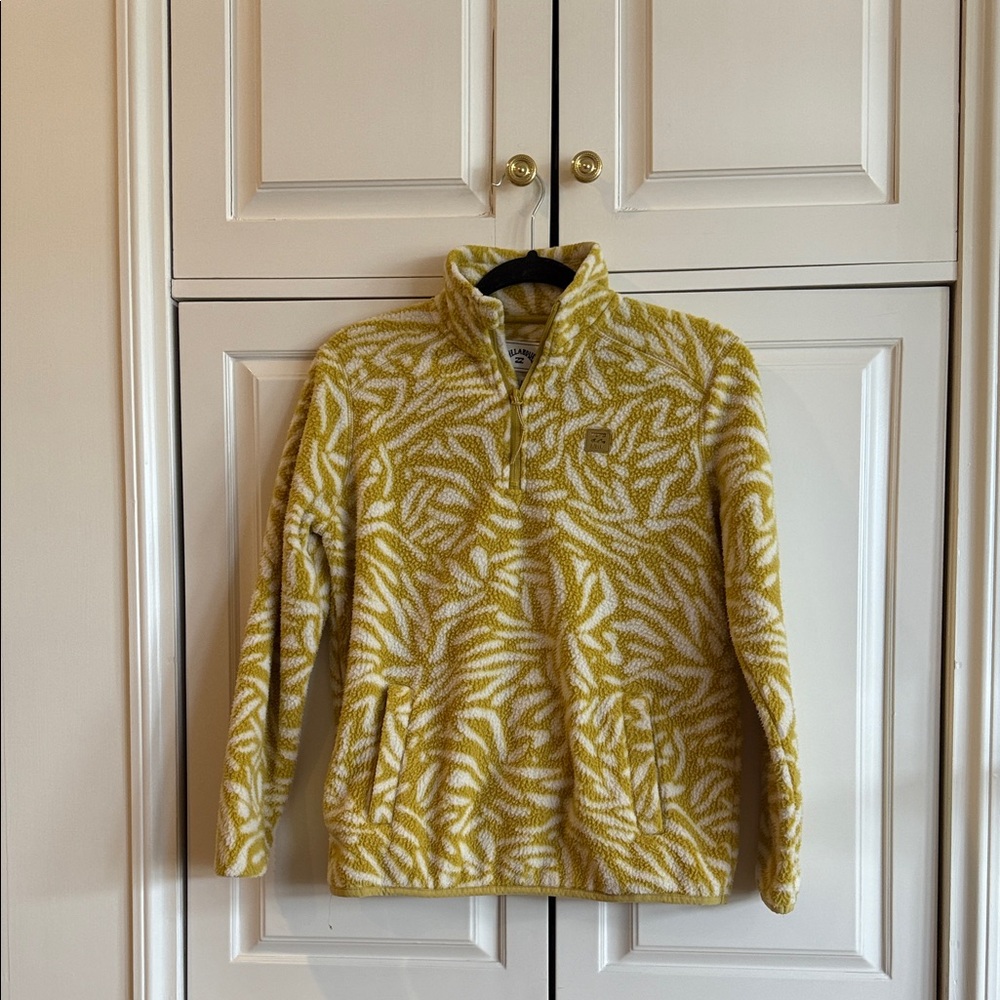 Billabong Yellow and White Patterned Sweater